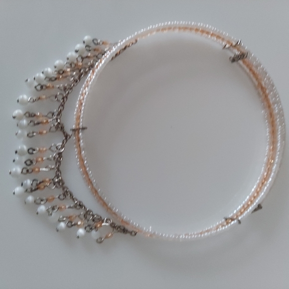 N1254 Beaded Layered Dangle Memory Wire Choker - Picture 6 of 9